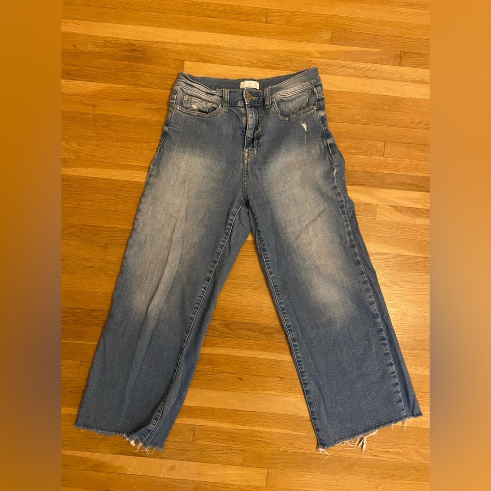 Ivy + Main Wide Leg Denim Cutoffs | Size 7